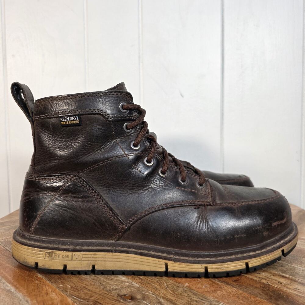 Keen Men's Dark Brown Leather Boots